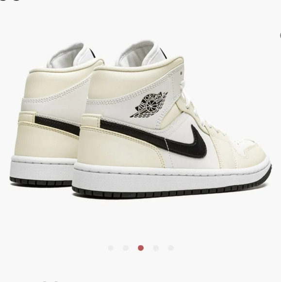 Nike Air Jordan 1 Mid Sneakers in Cococut Milk NWT - Picture 3 of 8